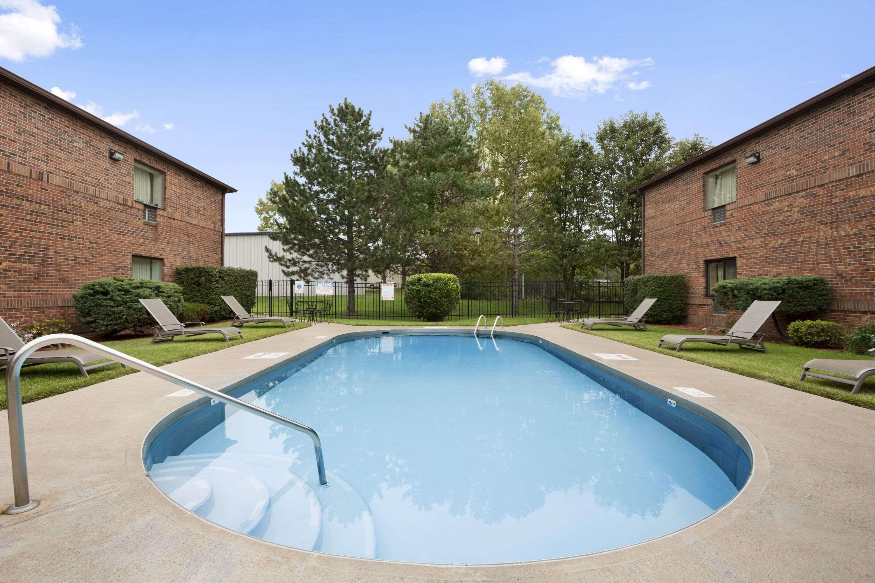 Days Inn By Wyndham Middletown Buitenkant foto